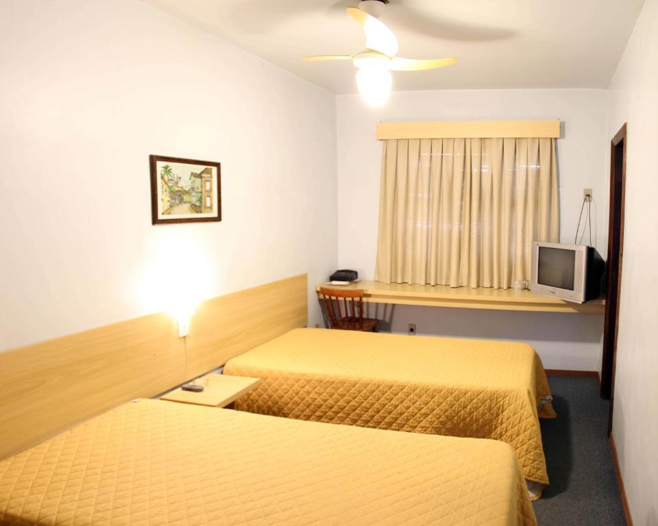 Hotel Antonio'S Santa Cruz do Sul Rum bild